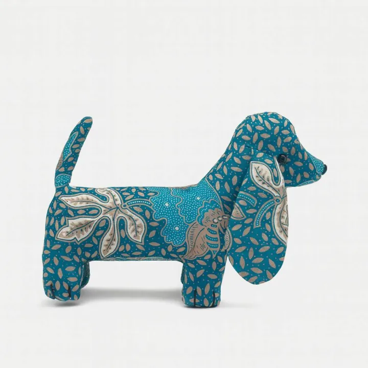 Batik Ocean Puppy, blue batik plush dog — detail 3