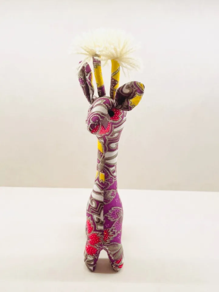 Batik Violet Giraffe, handmade batik plush giraffe — detail 3