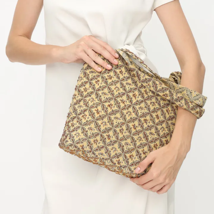 Golden Vine Tote, beaded batik shoulder bag — detail 2