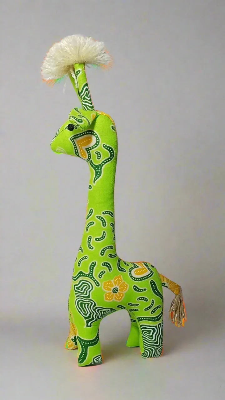Batik Buddy Giraffe, plush batik giraffe — detail 4