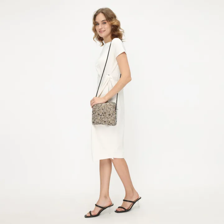 Timeless Floral Charm, batik crossbody sling bag — detail 5